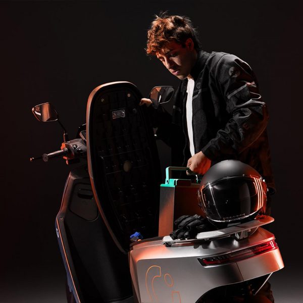 MOTO ELECTRICA 10000W HALO HASTA 130KM AZUL/NARANJA CECOTEC 00656 - Imagen 5