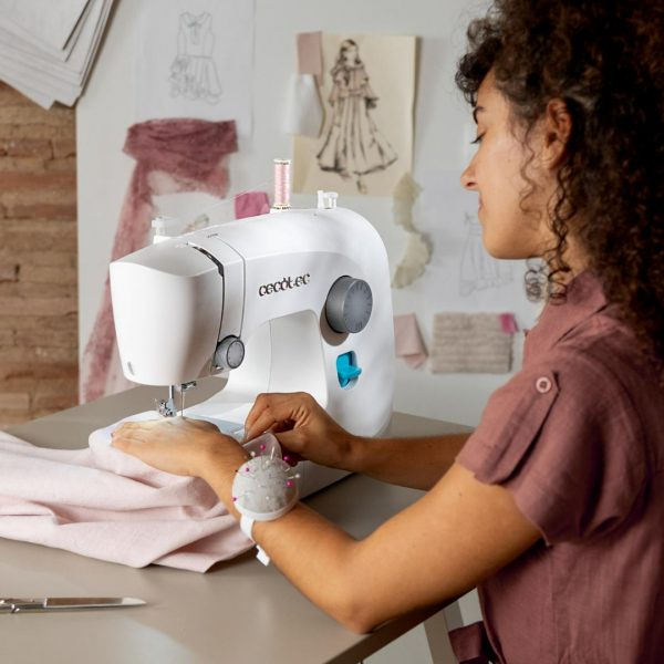 MAQUINA COSER 15 PUNTADAS BELLECOUTURE 15000 CECOTEC 01152 - Imagen 3