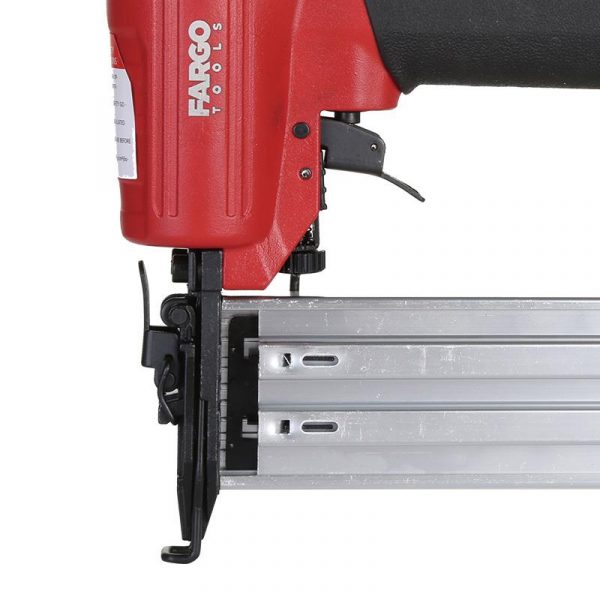 GRAPADORA - CLAVADORA NEUMATICA FARGO TOOLS FT1402 - Imagen 2