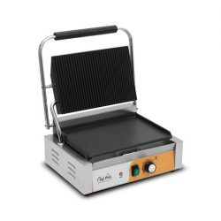 SANDWICHERA INDUSTRIAL SUPERFICIE MIXTA (RAYADA + LISA) 2200W CHEF PRO CF0111