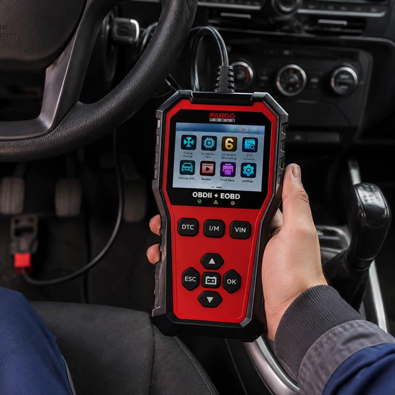 MAQUINA DIAGNOSIS OBD2 + EOBD CON PANTALLA 2.8" FARGO TOOLS FT1510 - Imagen 4